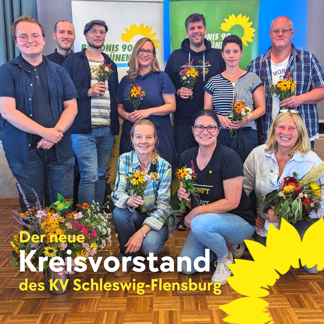 Gruppenfoto des neuen Kreisvorstands des Kreisverbands Schleswig-Flensburg von Bündnis 90 / Die Grünen