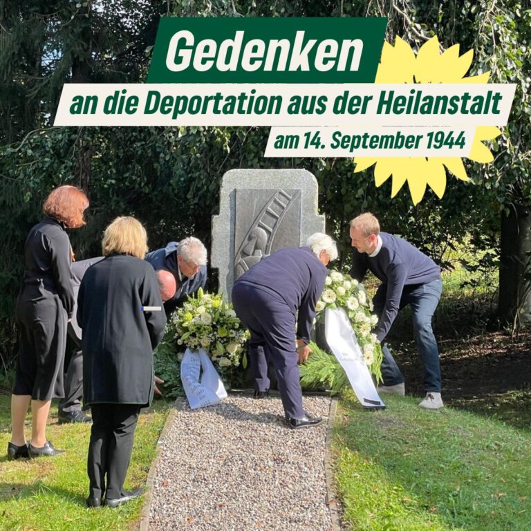 Gedenken an die Deportation von 705 psychisch kranken und seelisch behinderten Menschen aus der damaligen Heilanstalt in Schleswig am 14. September 1944