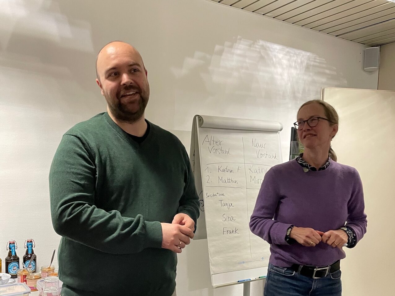 Foto: Miro und Katrin stellen sich als neues Sprechteam des Ortsverbands vor.